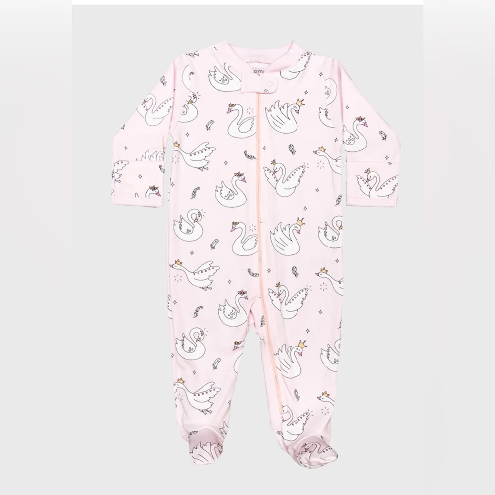 Baby Noomie Little Girls' Swan Snap Footie
